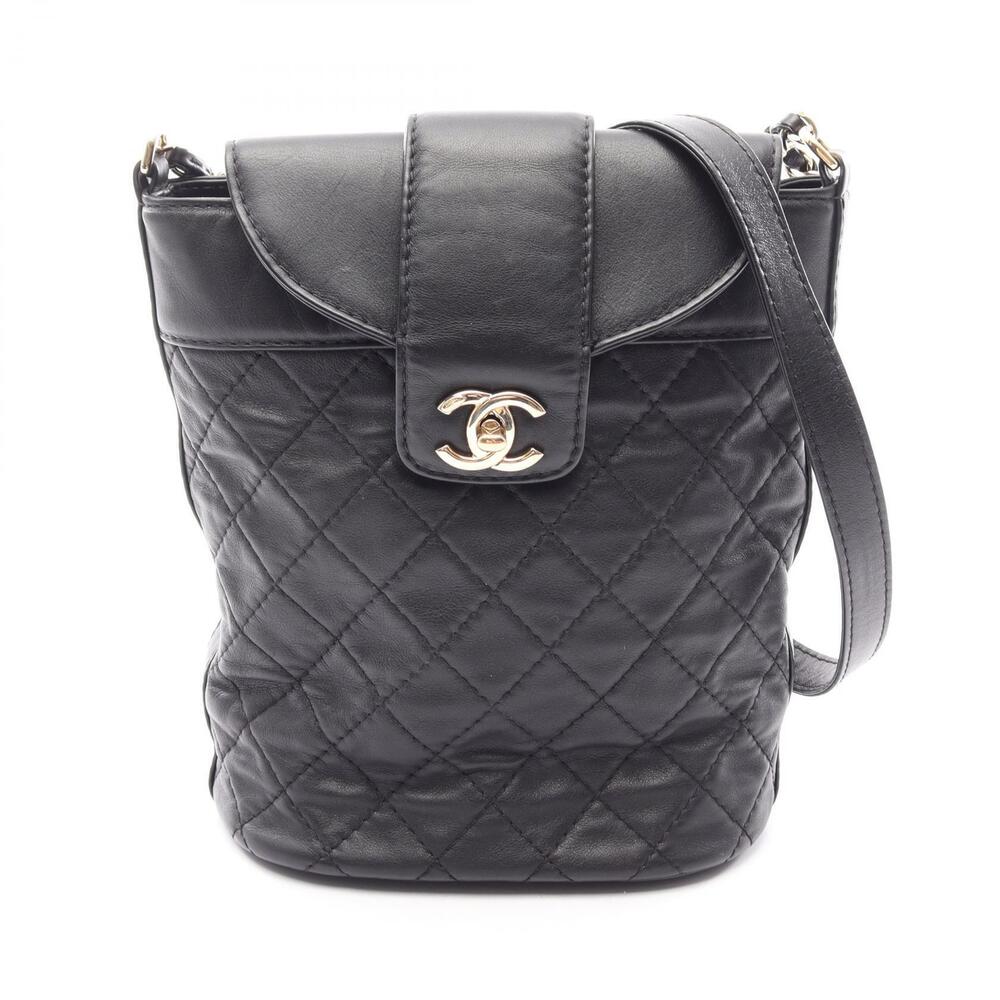 Chanel Matelasse Bucket Shoulder Bag Leather Black